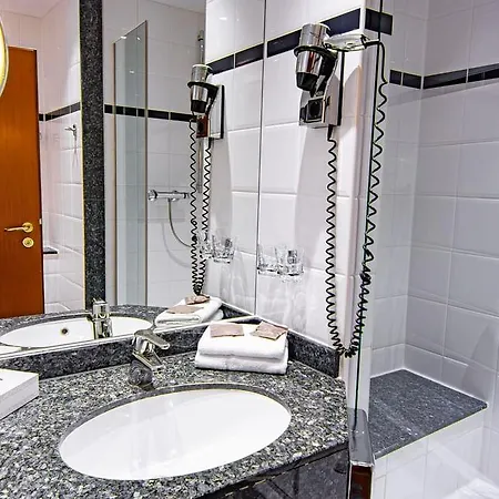 Mueggelsee Hotel 4*